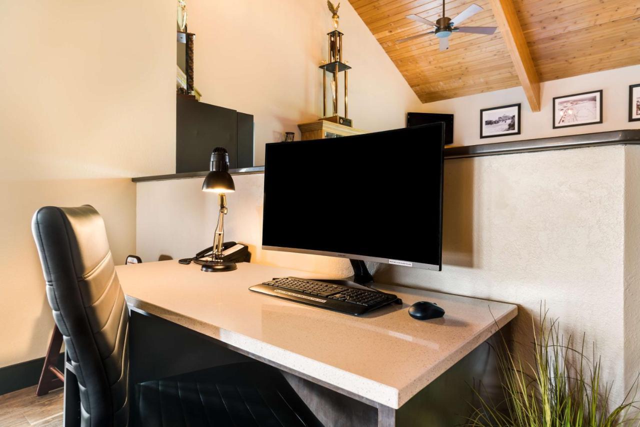 Best Western Derby Inn Eagle River Εξωτερικό φωτογραφία