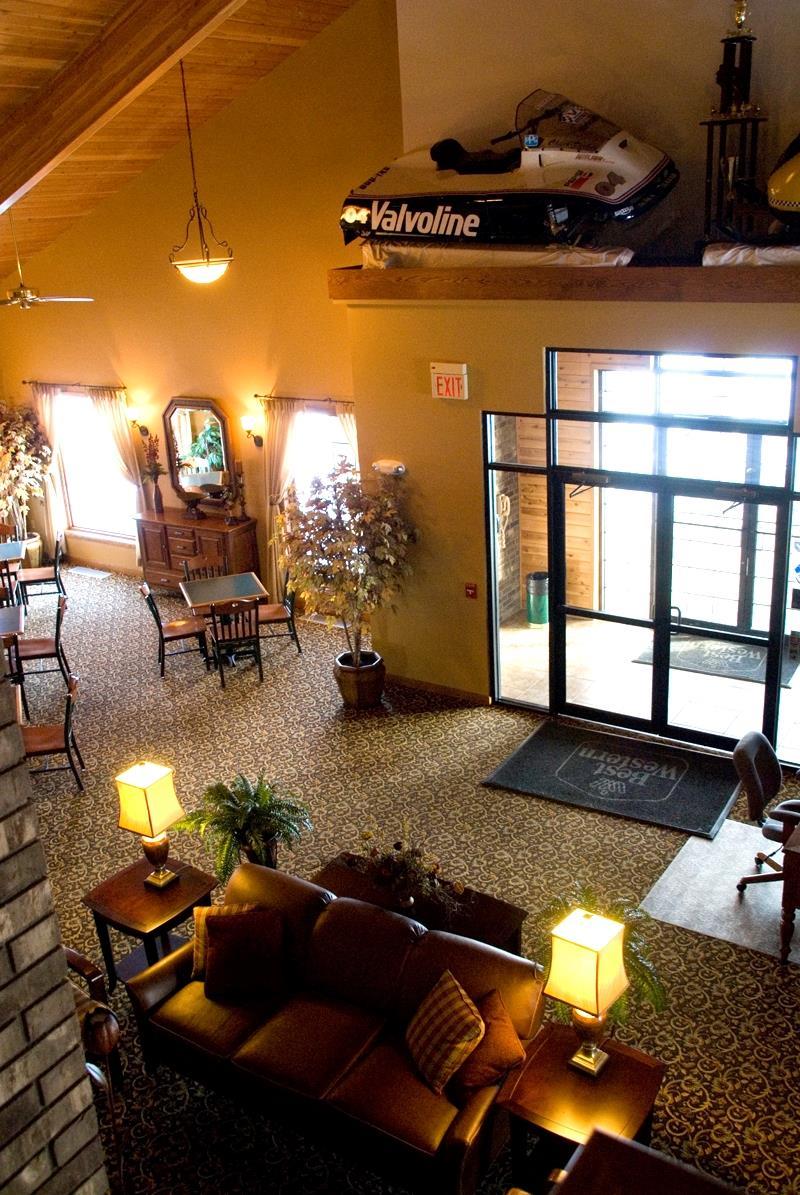 Best Western Derby Inn Eagle River Εσωτερικό φωτογραφία