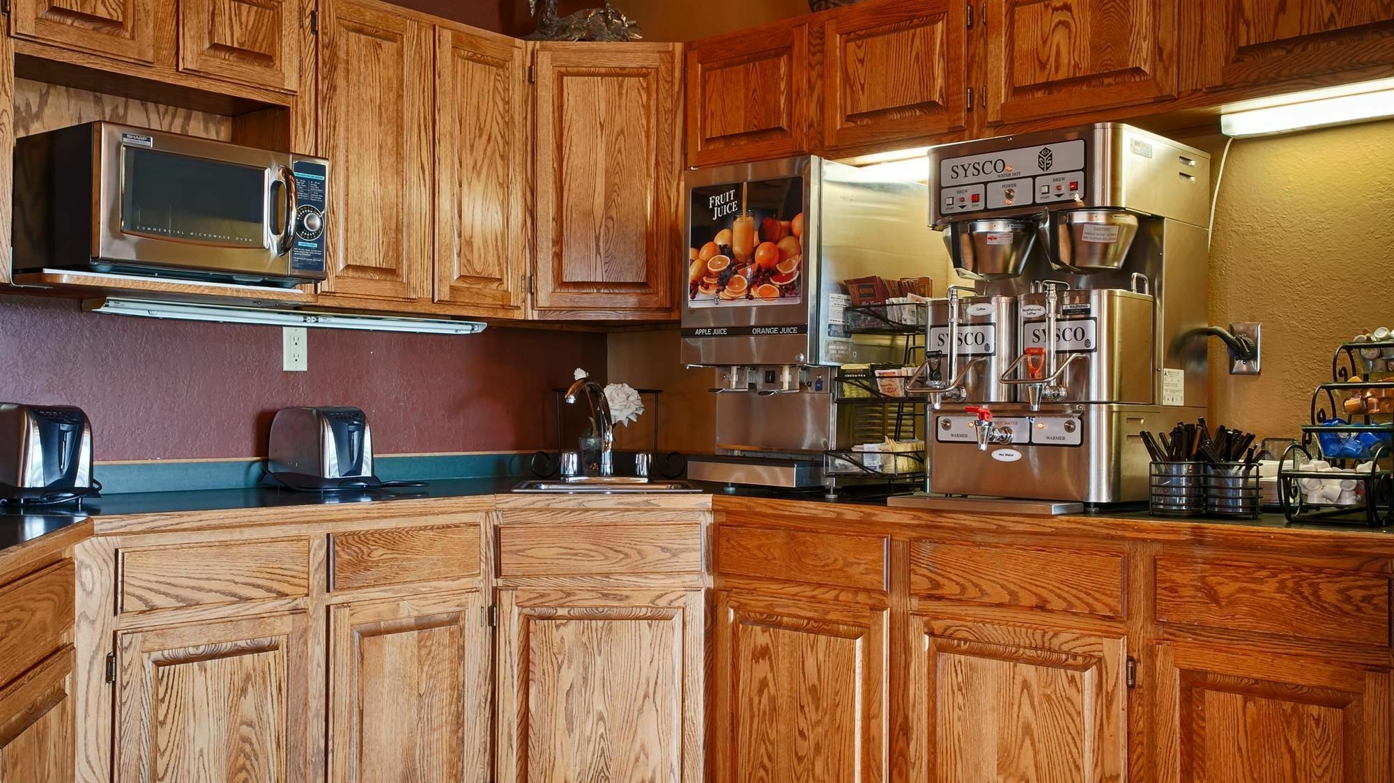 Best Western Derby Inn Eagle River Εξωτερικό φωτογραφία